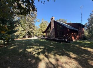 1370 Garfield Rd, Oakdale, IL 62268