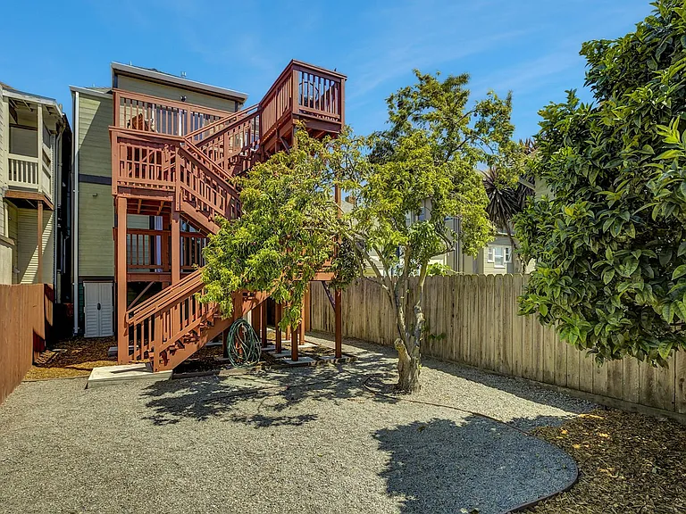 3107 Filbert St — Photo 21
