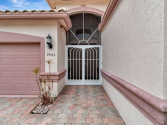 5th image of 7683 Viniste Drive