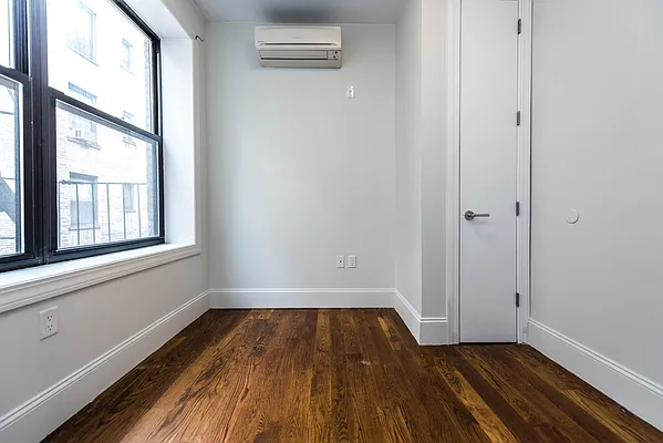 Rented by Nooklyn NYC LLC | media 33
