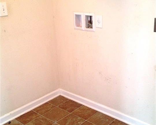 4th image of 190 Olympia Dr