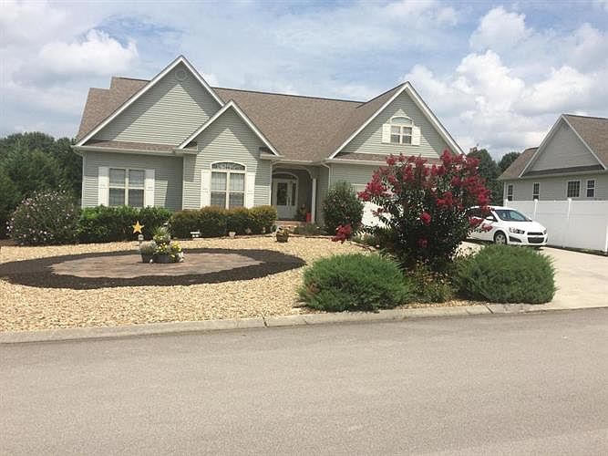 1st image of 124 Wind Chase Way