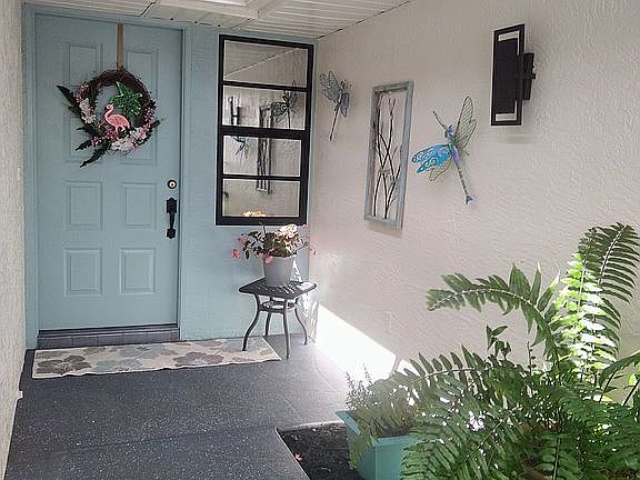 Welcoming entry 