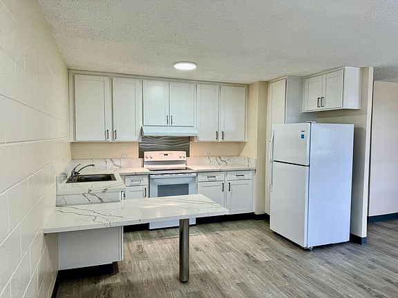 2nd image of 510 Magellan Ave APT 6
