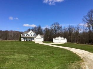 9023 Corbett Rd, Diamond, OH 44412