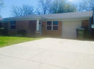 826 E Ridgewood Dr, Garland, TX 75041