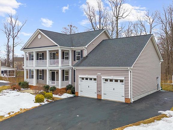 3rd image of 2225 Saint Margaret Blvd