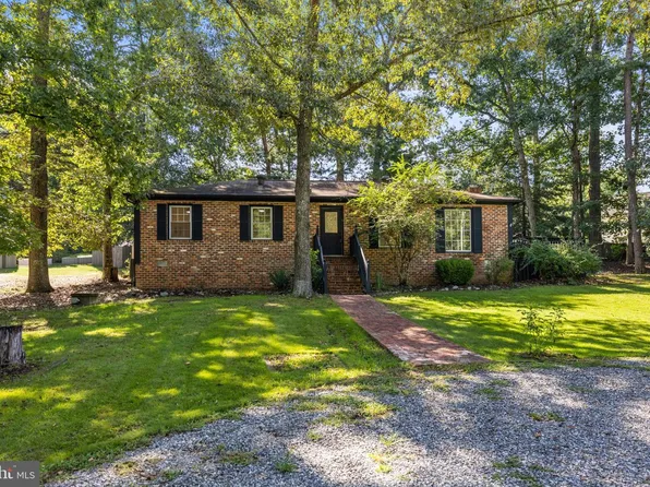 3 Boston Cv, Ruther Glen, VA 22546