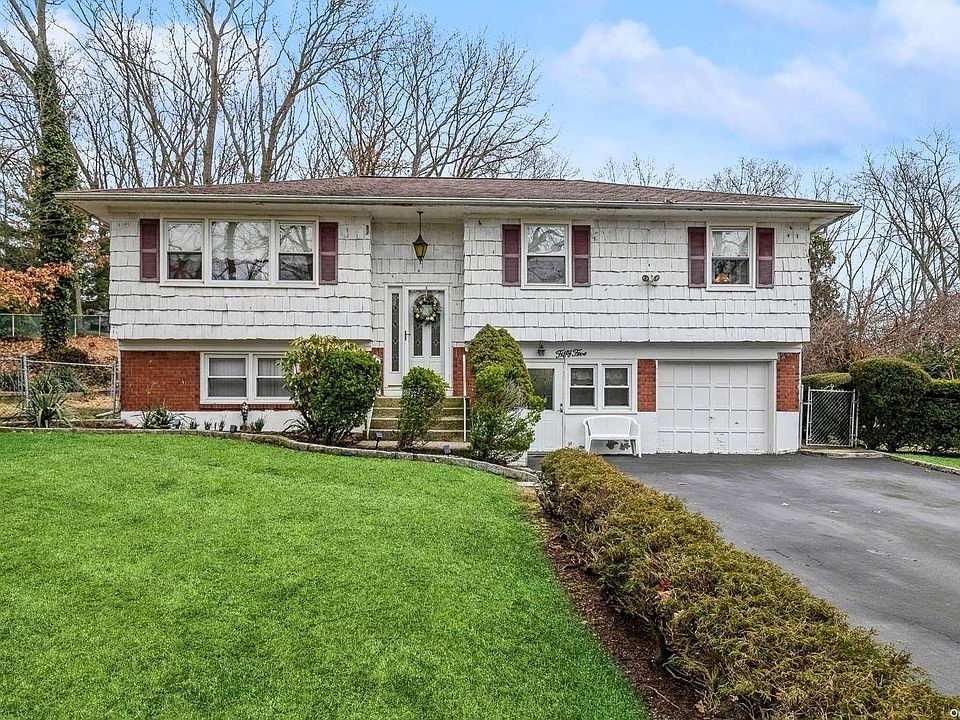 1st image of 55 Laurel Drive