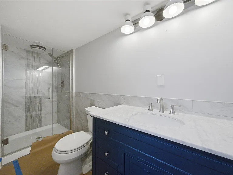 8326 S Luella Ave — Photo 14
