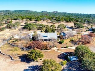 521 Bluff Creek Rd, Center Point, TX 78010