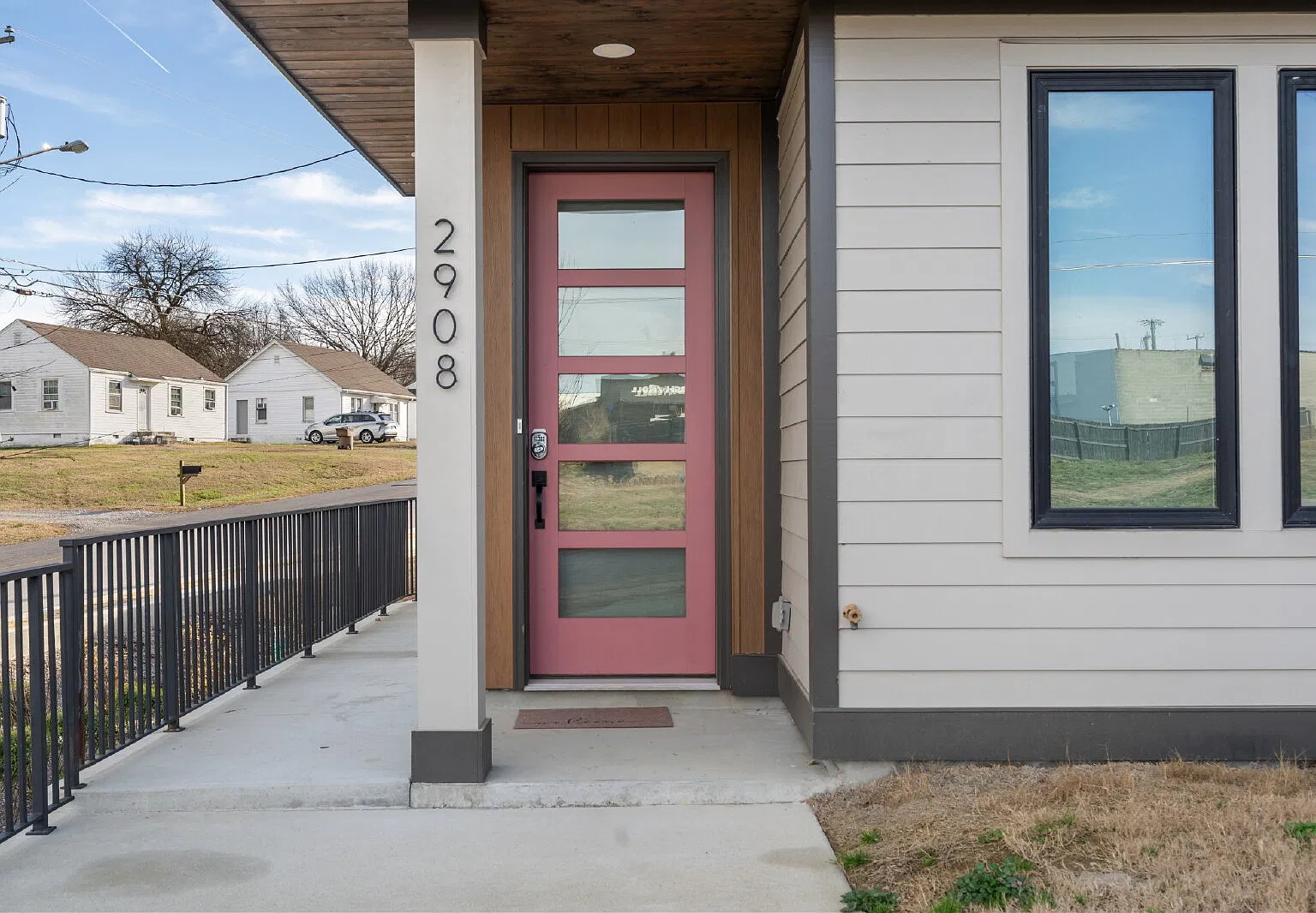 4 bed, 4.5 bath, 2283 sqft, $12,000 — Photo 4