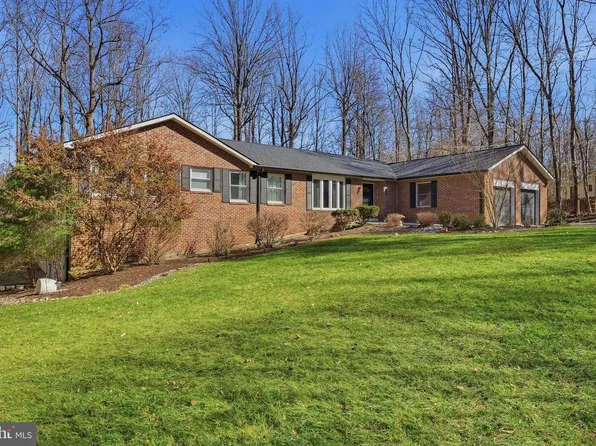 4311 Estate Dr, Huntingtown, MD 20639