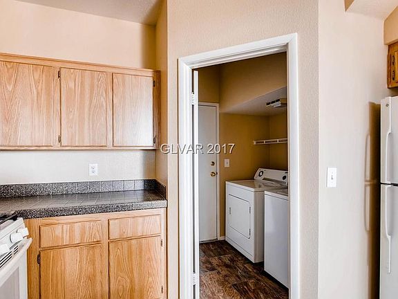 3rd image of 251 S Green Valley Pkwy Unit 413