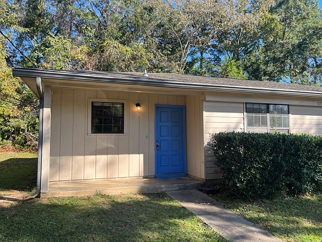 1st image of 1567 Live Oak Dr #1571-A
