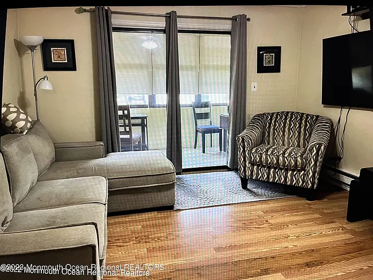 154 Cross Slope Ct #D — Photo 3