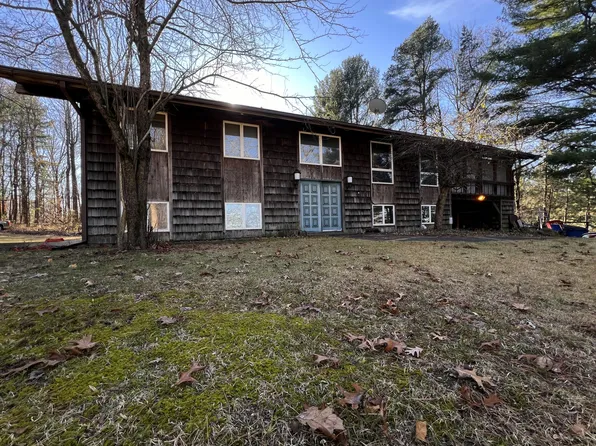 8922 W Shebel Rd, Michigan City, IN 46360