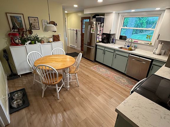 4th image of 5766 Terrace Park Dr