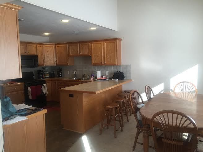 Kitchen/Dining