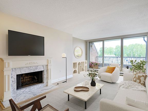 4th image of 4815 A 48th Ave #202