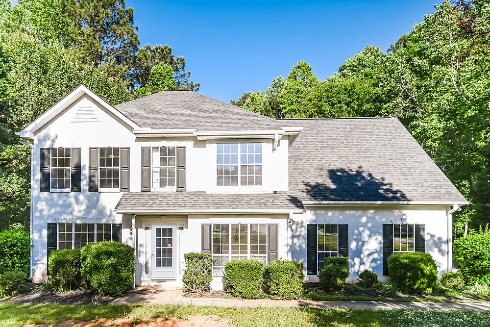 3 bed, 2.5 bath, 1867 sqft, $2,370 — Photo 1