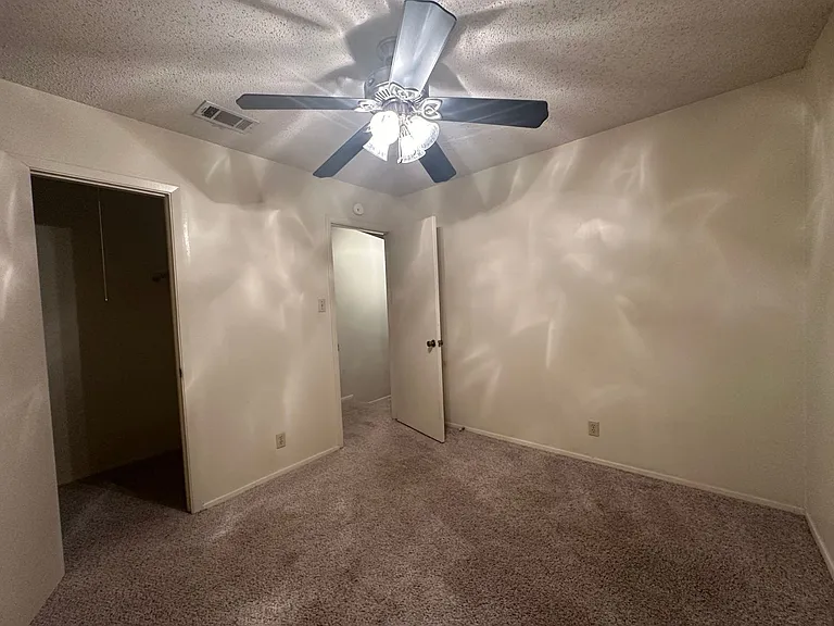 8104 Hood Cir #A — Photo 14