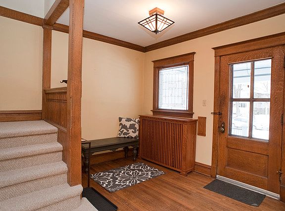 2nd image of 221 N Taylor Ave