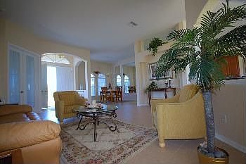 4th image of 4368 Kimball Cir
