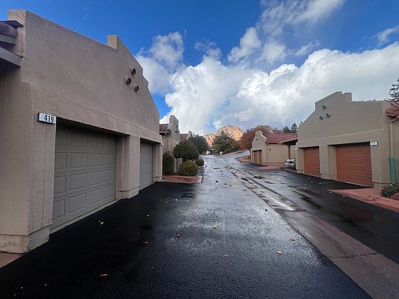 2nd image of 419 Desert Poppy Dr