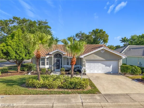2001 Corona Del Sire Dr, North Fort Myers, FL 33917