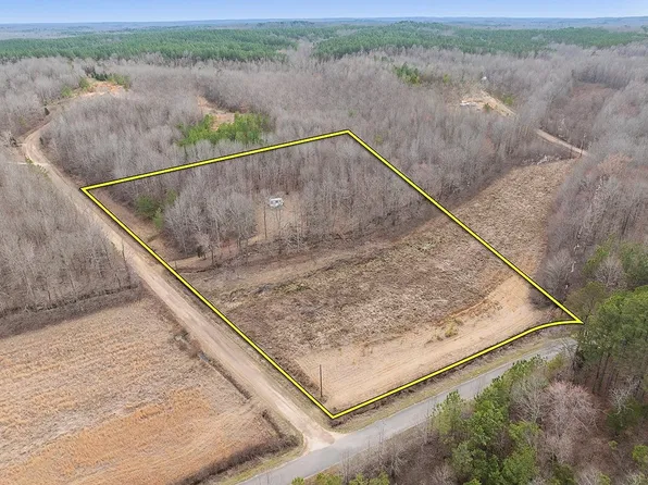 90 Sherry Ln, Enville, TN 38332