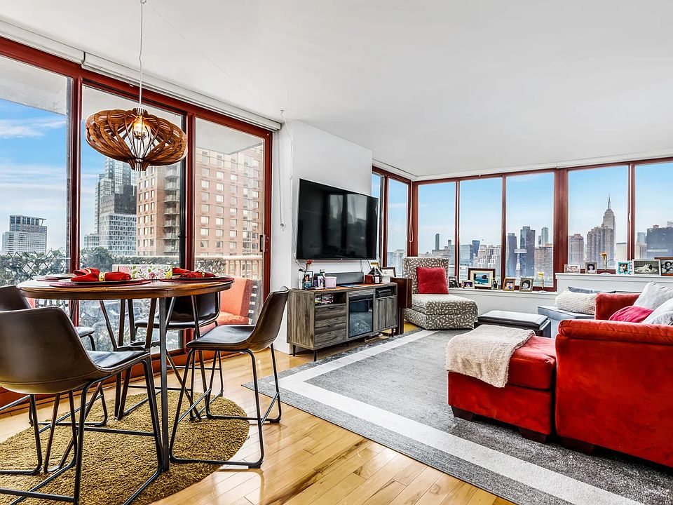 1st image of 4-74 48th Ave #22A