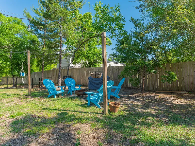 150 E Hibiscus Ave — Photo 35