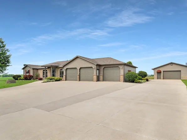 N2005 Holland Rd, Appleton, WI 54913