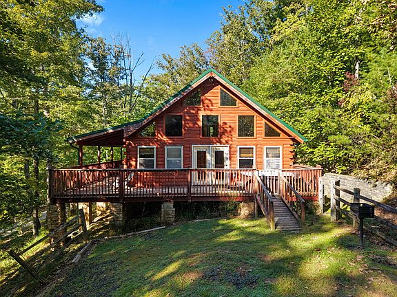 5th image of 637 Eagle Ridge Rd