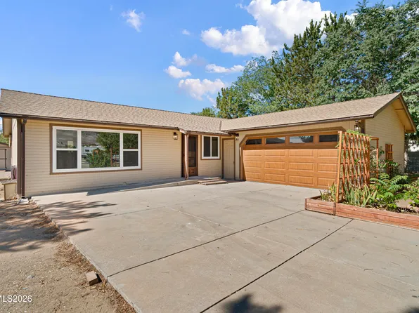 102 Ring Rd, Dayton, NV 89403