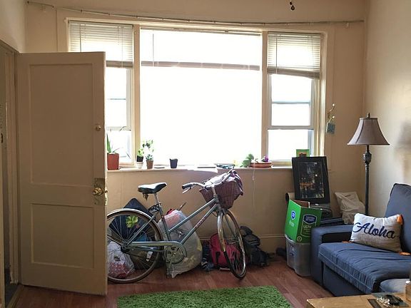 4th image of 2426 S 5th St Floor 1