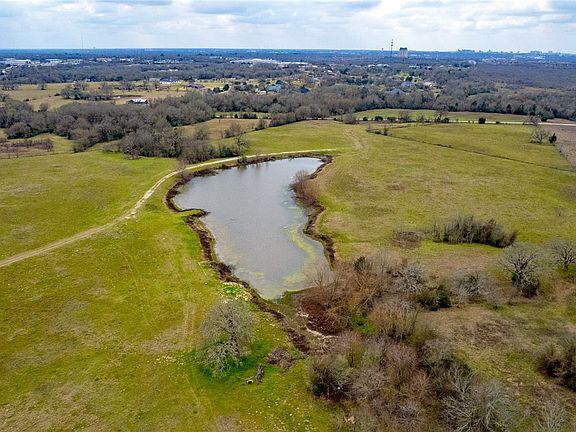 4th image of Elmo Weedon Rd