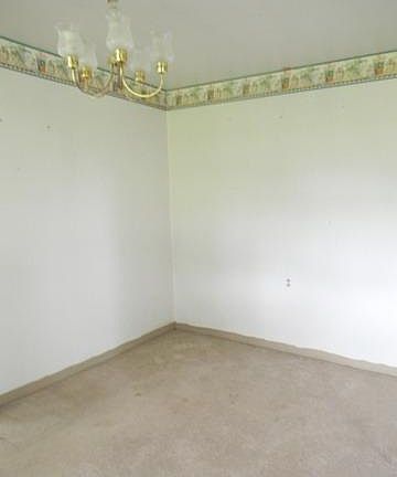 4th image of 2840 N Highway 25 W