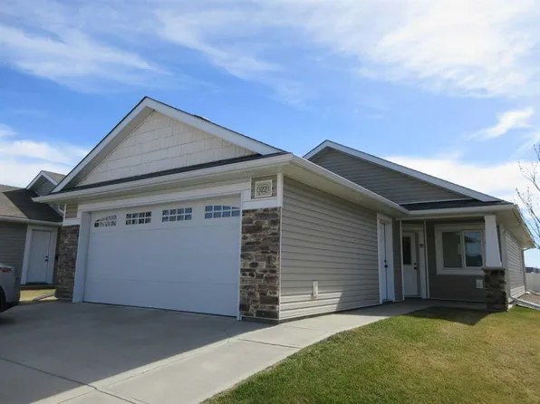 122 Chartwell Pl SE, Medicine Hat, AB T1B 0E3