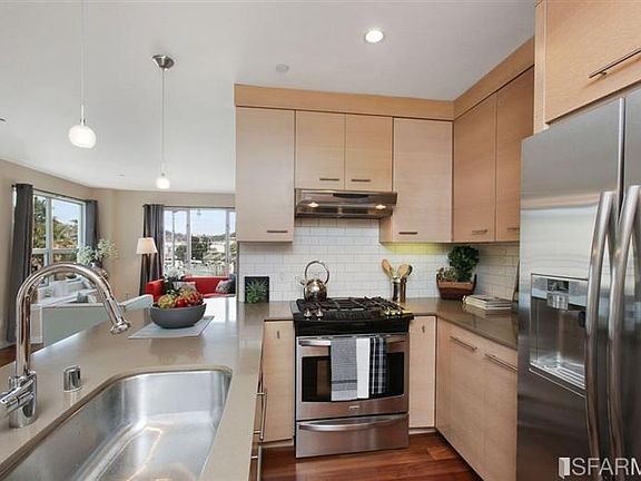 4th image of 2189 Bay Shore Blvd APT 202