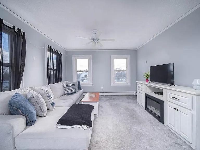 2919 Pawtucket Ave #2 — Photo 2