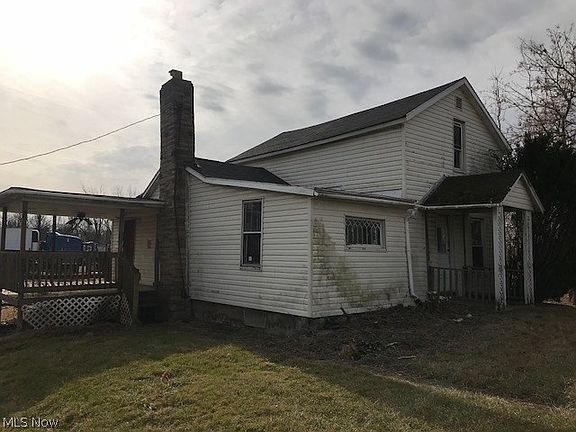 2nd image of 5414 Louisville St NE