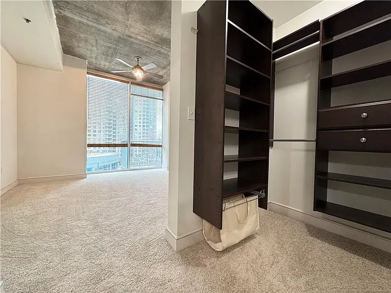 950 W Peachtree St NW — Photo 15
