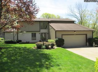 2356 Bur Oak St NE, Canton, OH