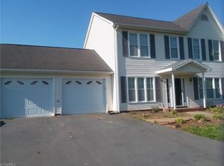 186 Twin Creeks Rd, Clemmons, NC 27012