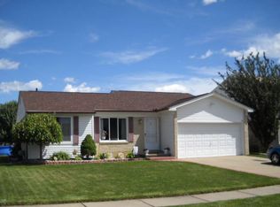 45712 Heatherwoode Ln, Macomb, MI 48044