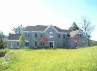 102 Finch Rd, Ringwood, NJ 07456