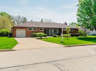 805 11th Ave, La Grange, IL 60525