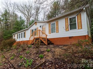 10 Savannah Cir, Leicester, NC 28748